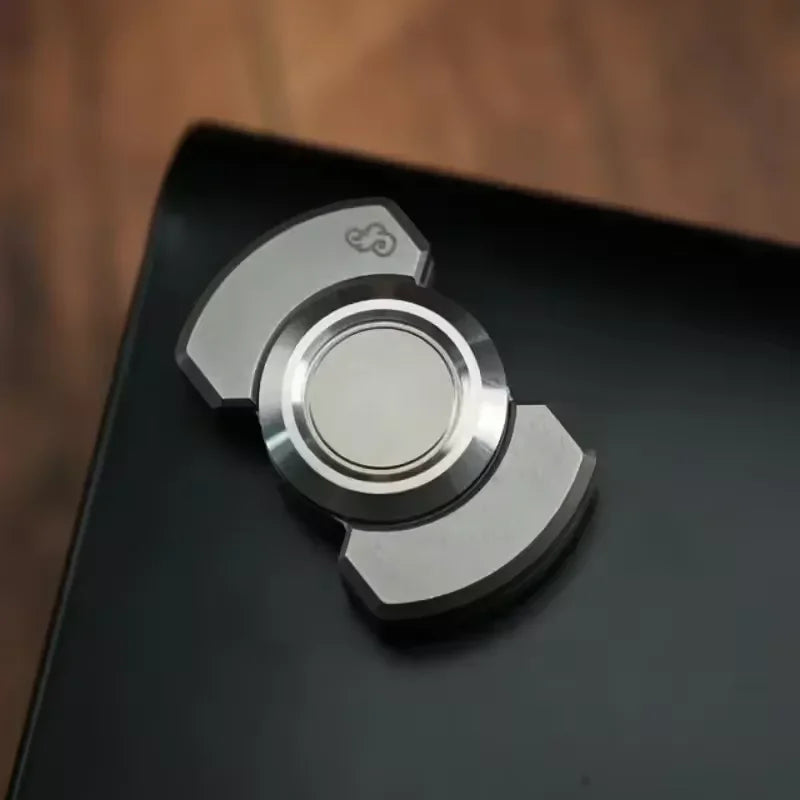 3-in-1 Metal EDC Fidget Toy | Spinner, Clicker & Magnetic Slider for Adults